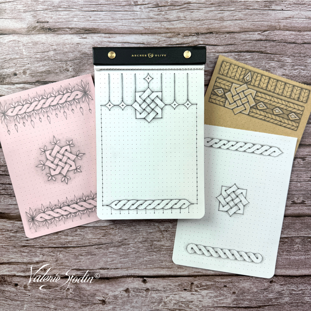 How to Draw a Celtic Knot on Dotted Paper