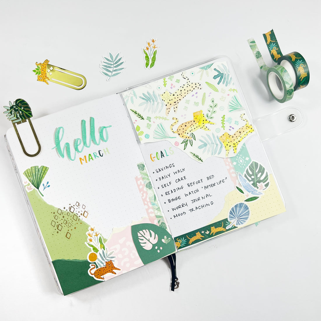 March 2022 Subscription Box! How to create with all the elements of the box!