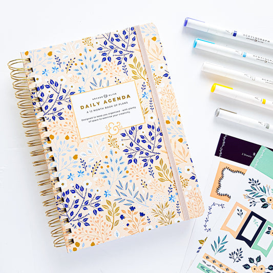 Plan With Me In My Planner - @happy_patries in her Undated Planner!