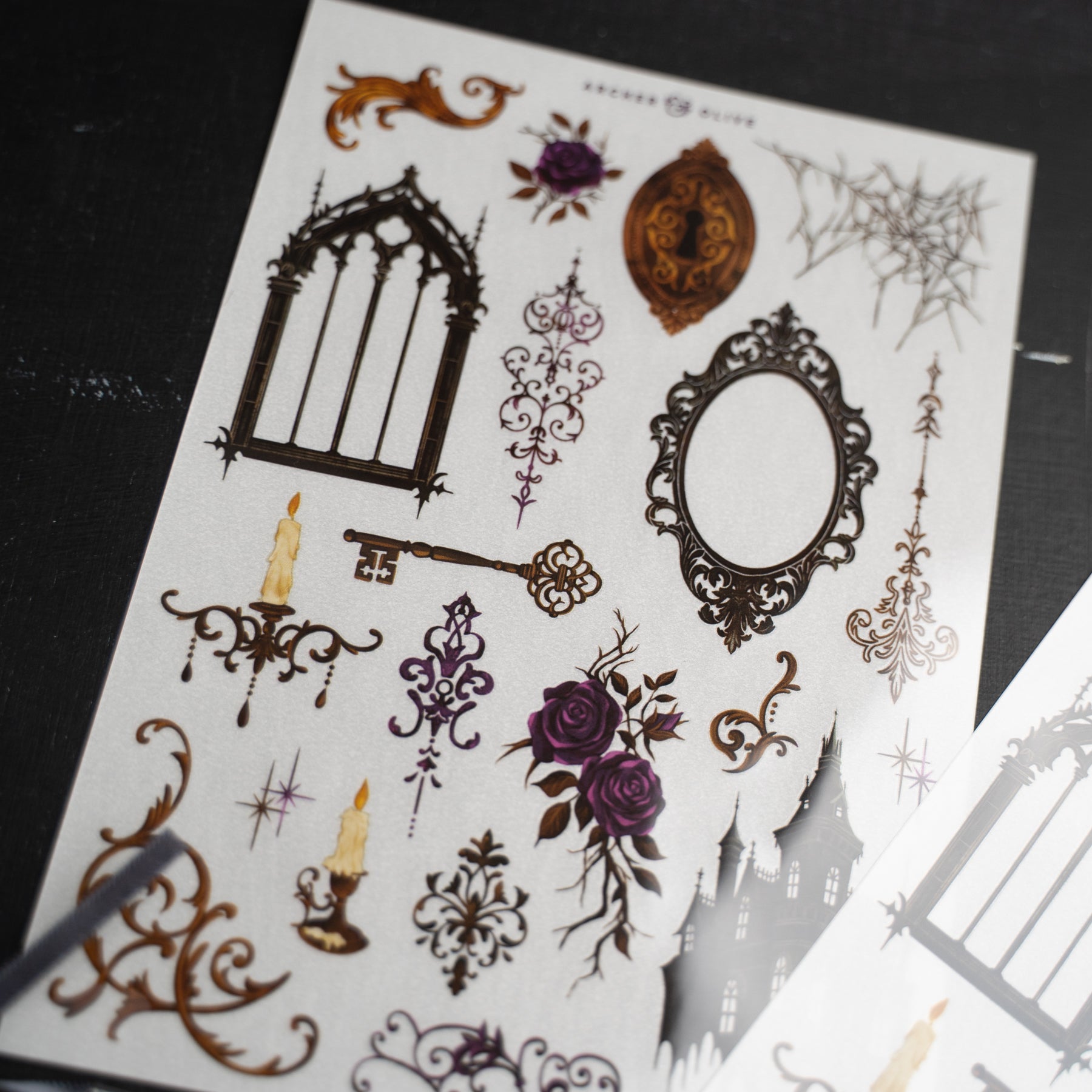 Whispering Walls | Halloween Box 2026