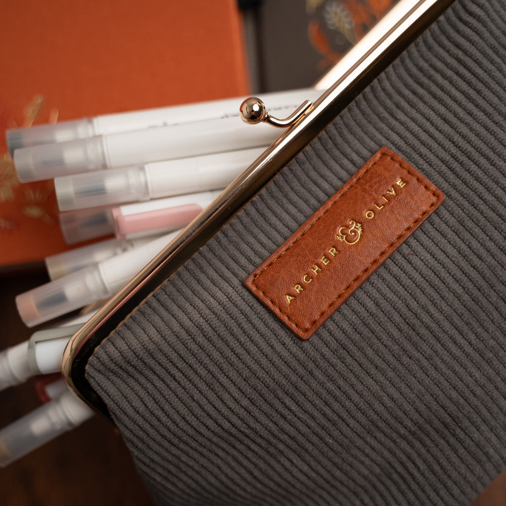 Quiet Corners Kiss Lock Pouch in Gray