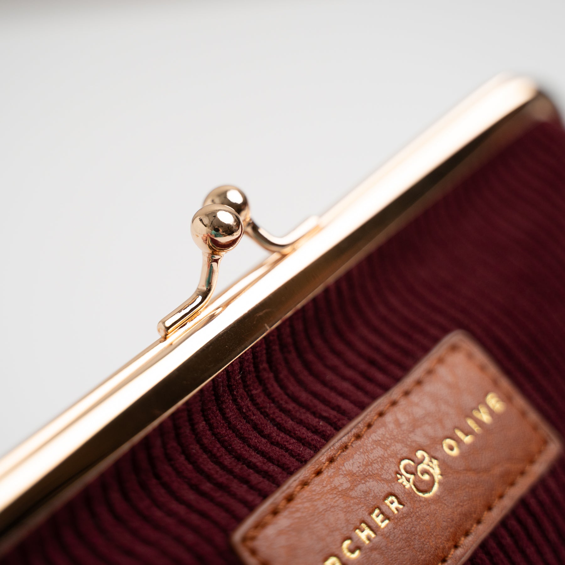 Quiet Corners Kiss Lock Pouch in Maroon