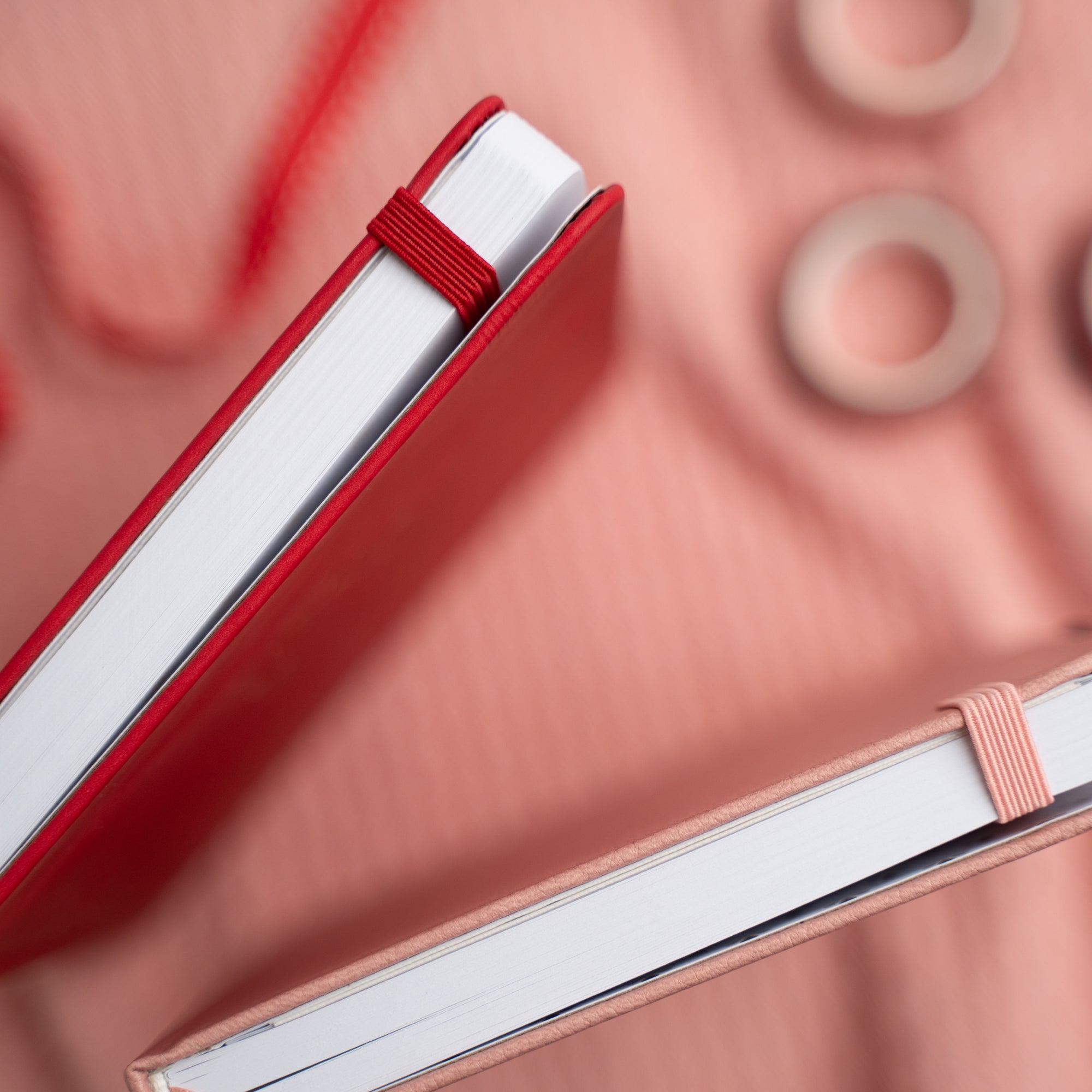 DOORBUSTER| Bow in Pink - Dot Grid - 128 Pages