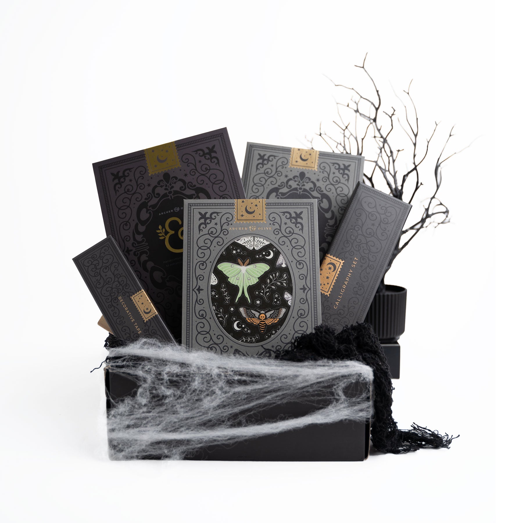 Halloween　and　Archer　Haunted　Box　Mansion　Olive